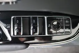 Cadillac Lyriq - photo 17