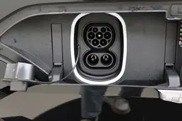 Cadillac Lyriq - photo 34