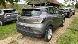 Renault Captur - photo 1