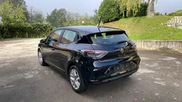 Renault Clio - photo 9