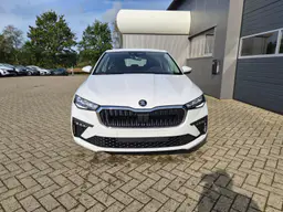 Skoda Scala - photo 8