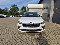 Skoda Scala - photo 8