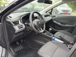 Renault Clio - photo 11