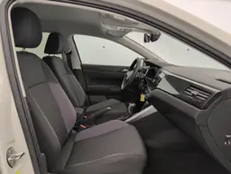 Volkswagen Polo - photo 9