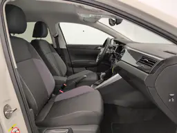 Volkswagen Polo - photo 9