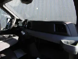 Renault Master - photo 11