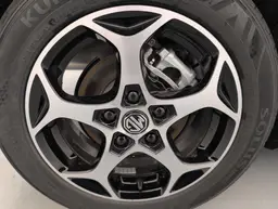MG MG3 - photo 11