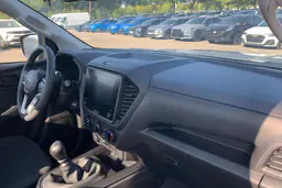 Isuzu D-Max - photo 12