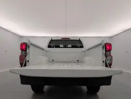 Isuzu D-Max - photo 11