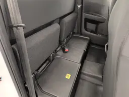 Isuzu D-Max - photo 10