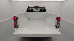 Isuzu D-Max - photo 11