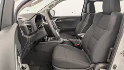 Isuzu D-Max - photo 16