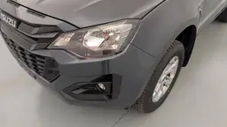 Isuzu D-Max - photo 16