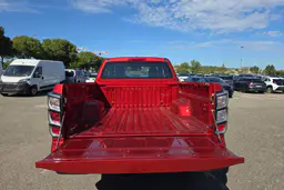 Isuzu D-Max - photo 11