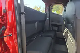 Isuzu D-Max - photo 10