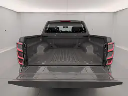 Isuzu D-Max - photo 11
