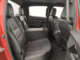Isuzu D-Max - photo 10